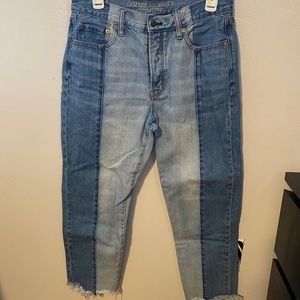 AEO two tone mom jeans!
